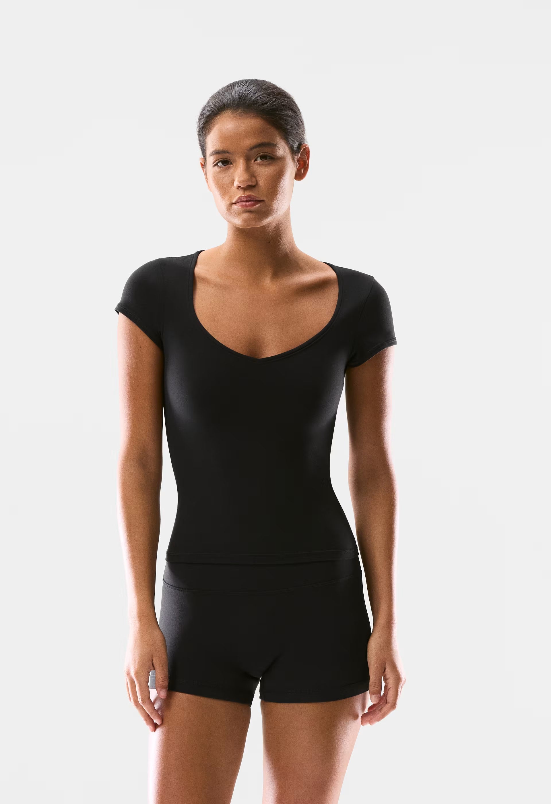 BUTTER Cheeky Infinite Hi-Rise 3 Short - BLACK