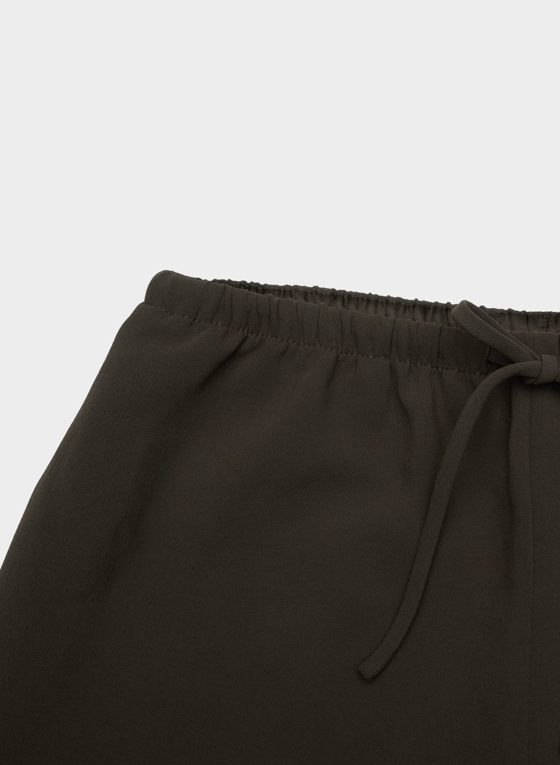 Jetway Short - Crepette™ - CACAO NIB BROWN