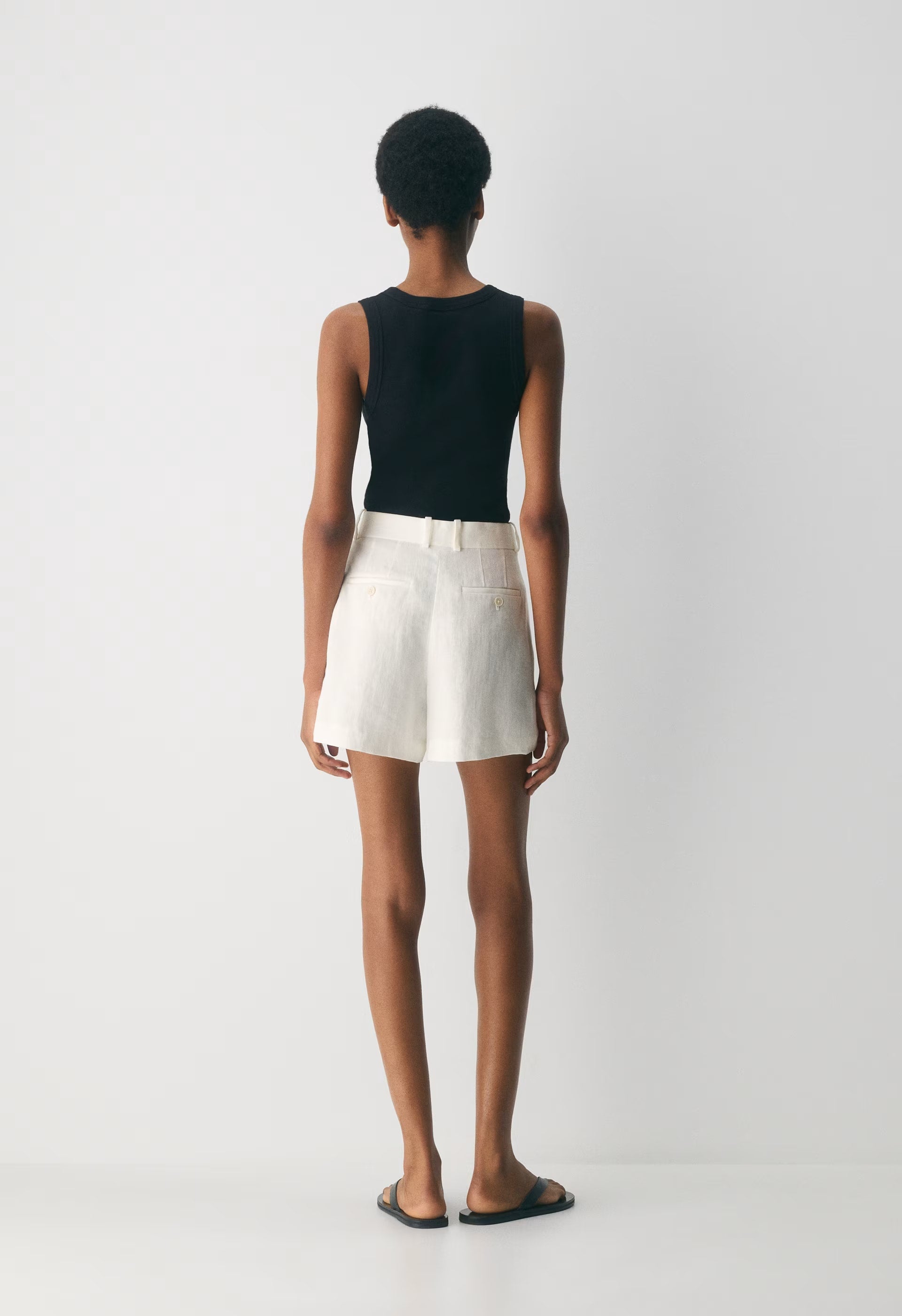 New Agency Mid-Thigh Short - PowerLinen™ - LIGHT BIRCH