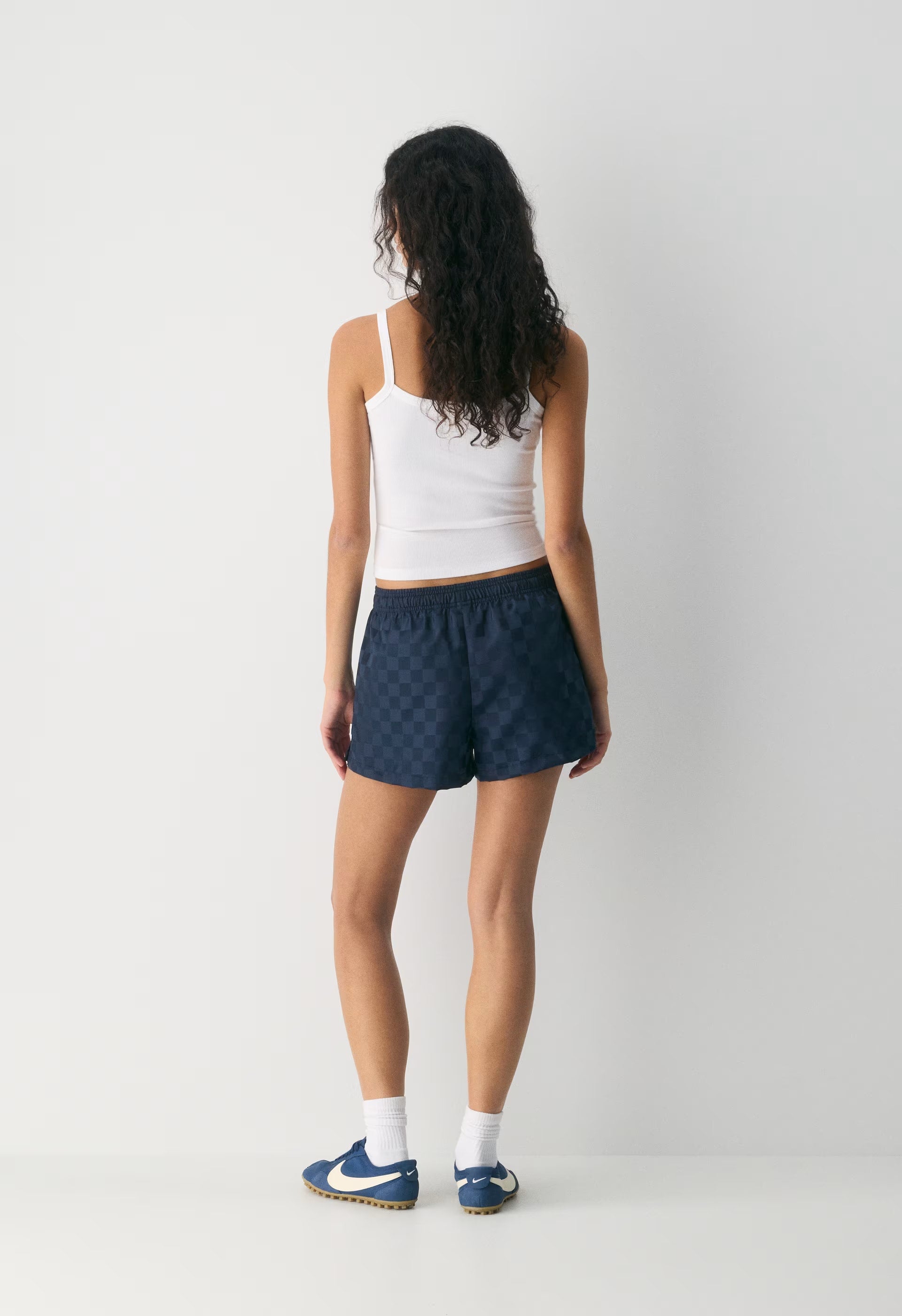 Medallion Mini Short - ADMIRAL