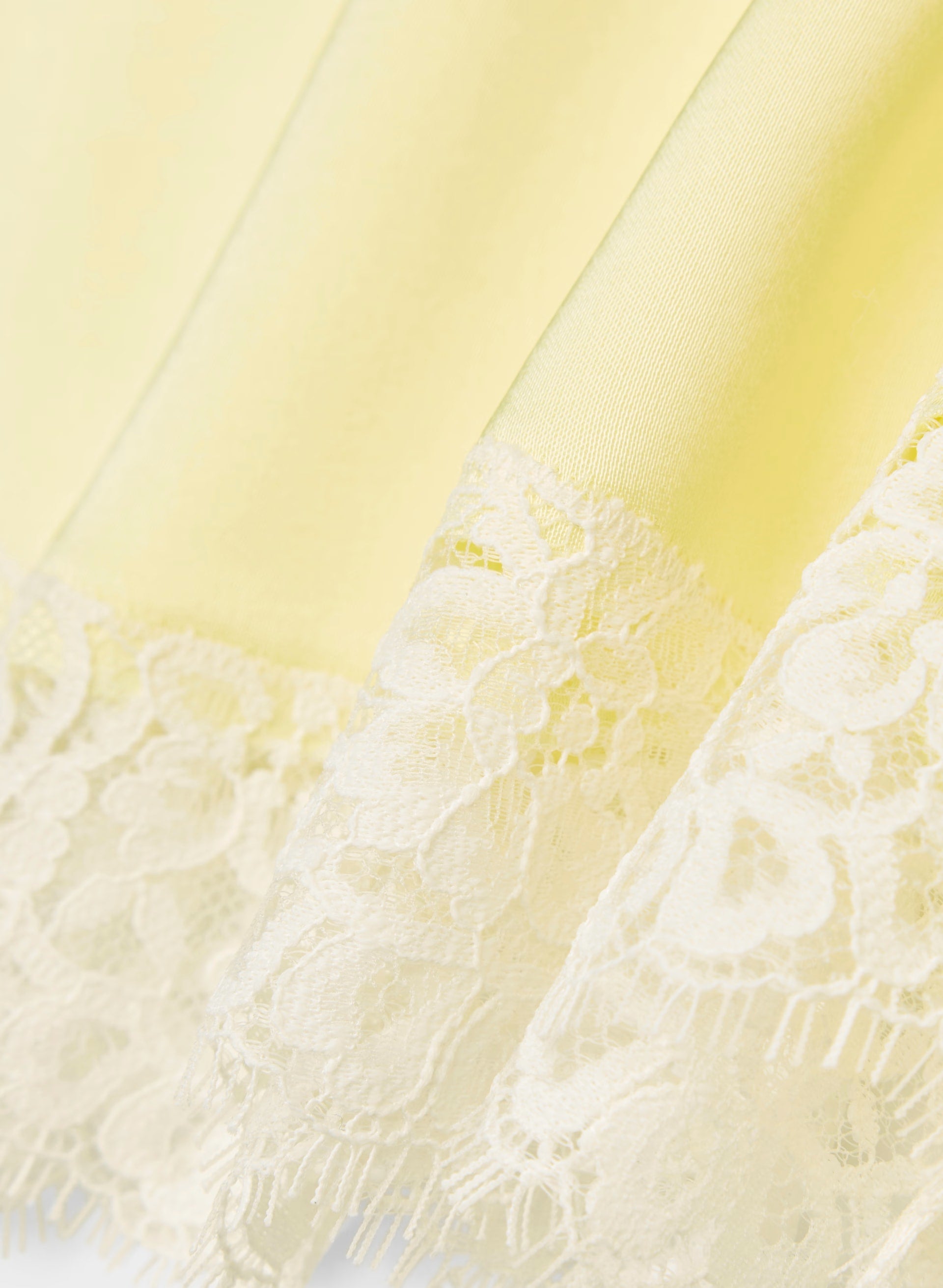 Whimsy Satin Short - LEMONADE/LIGHT BIRCH