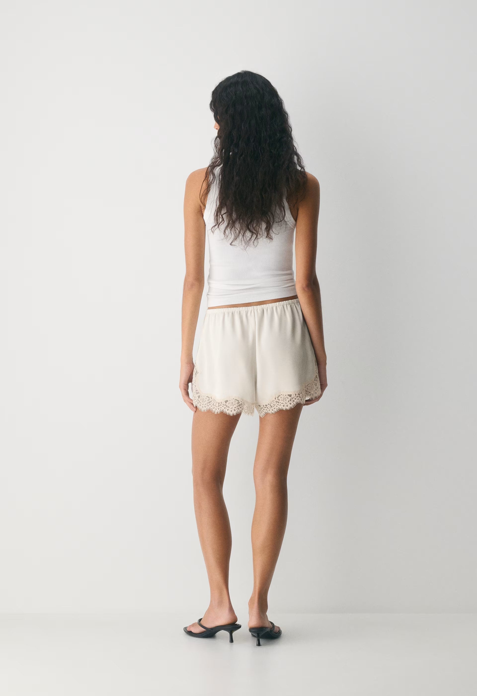 Whimsy Satin Short - LT BR/SPKLG CHMPGN