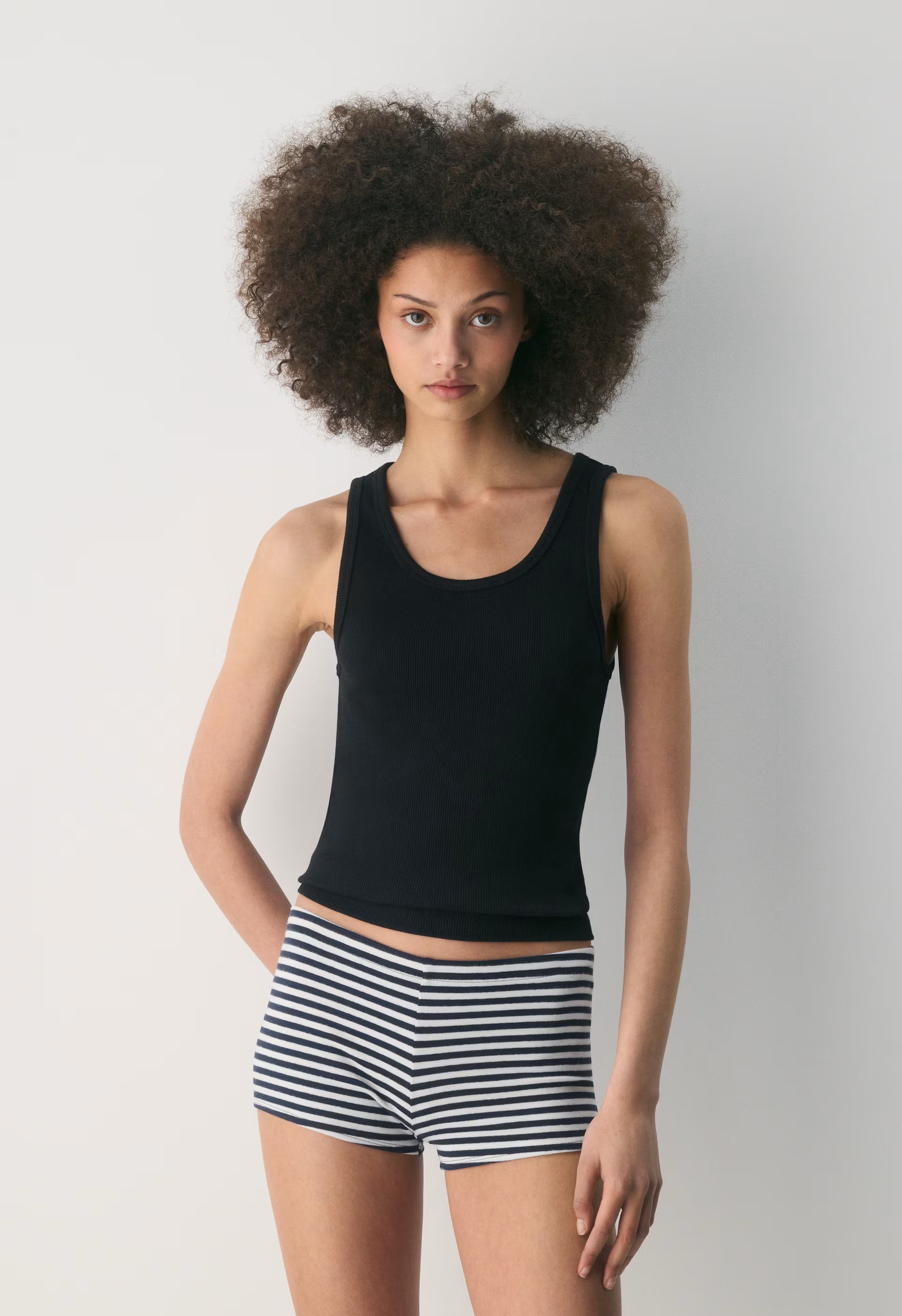 BestHug™ Seaside Short - ADMIRAL/ LIGHT BIRCH