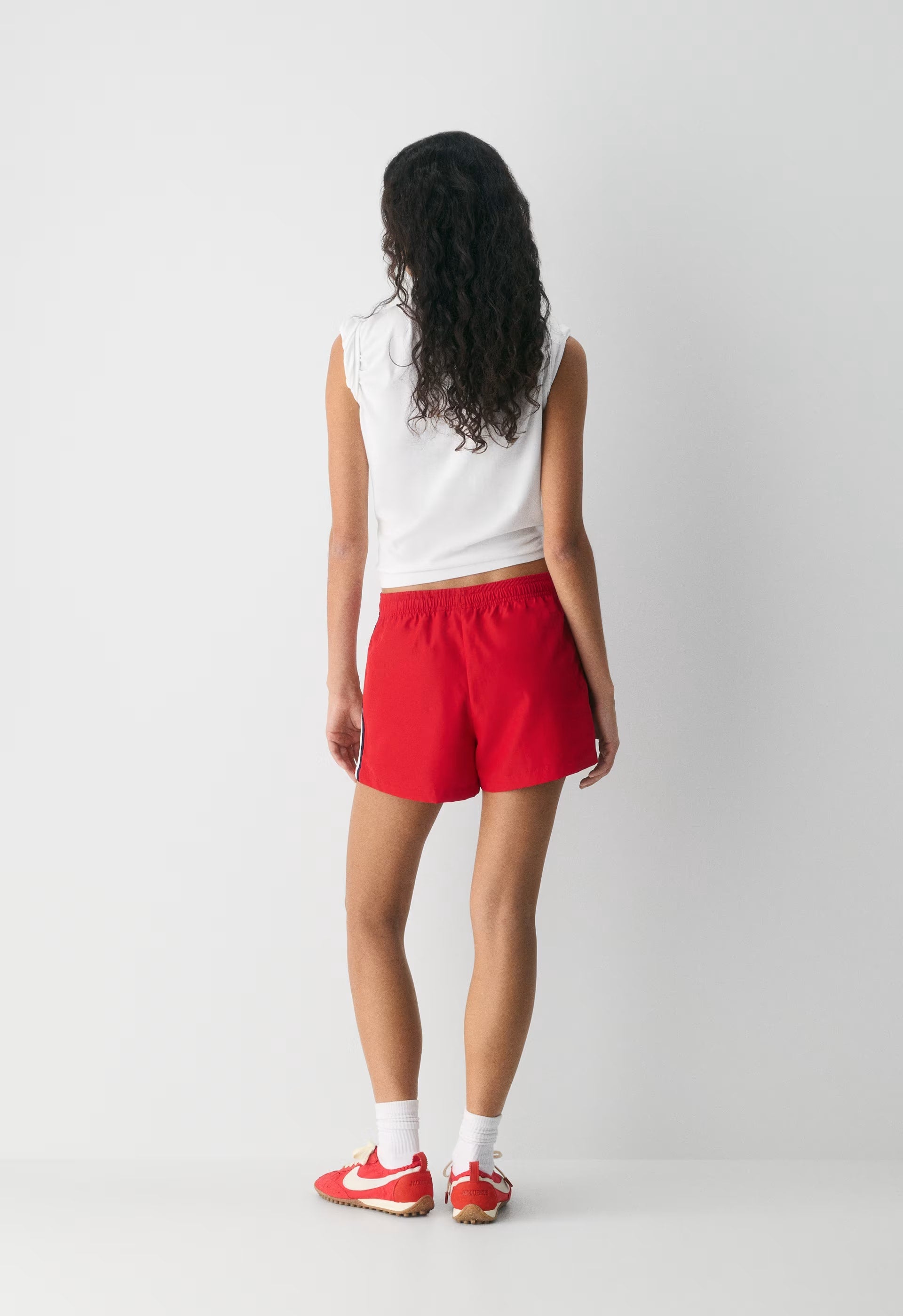 Medallion Mini Short - FLASHING RED/MULTI