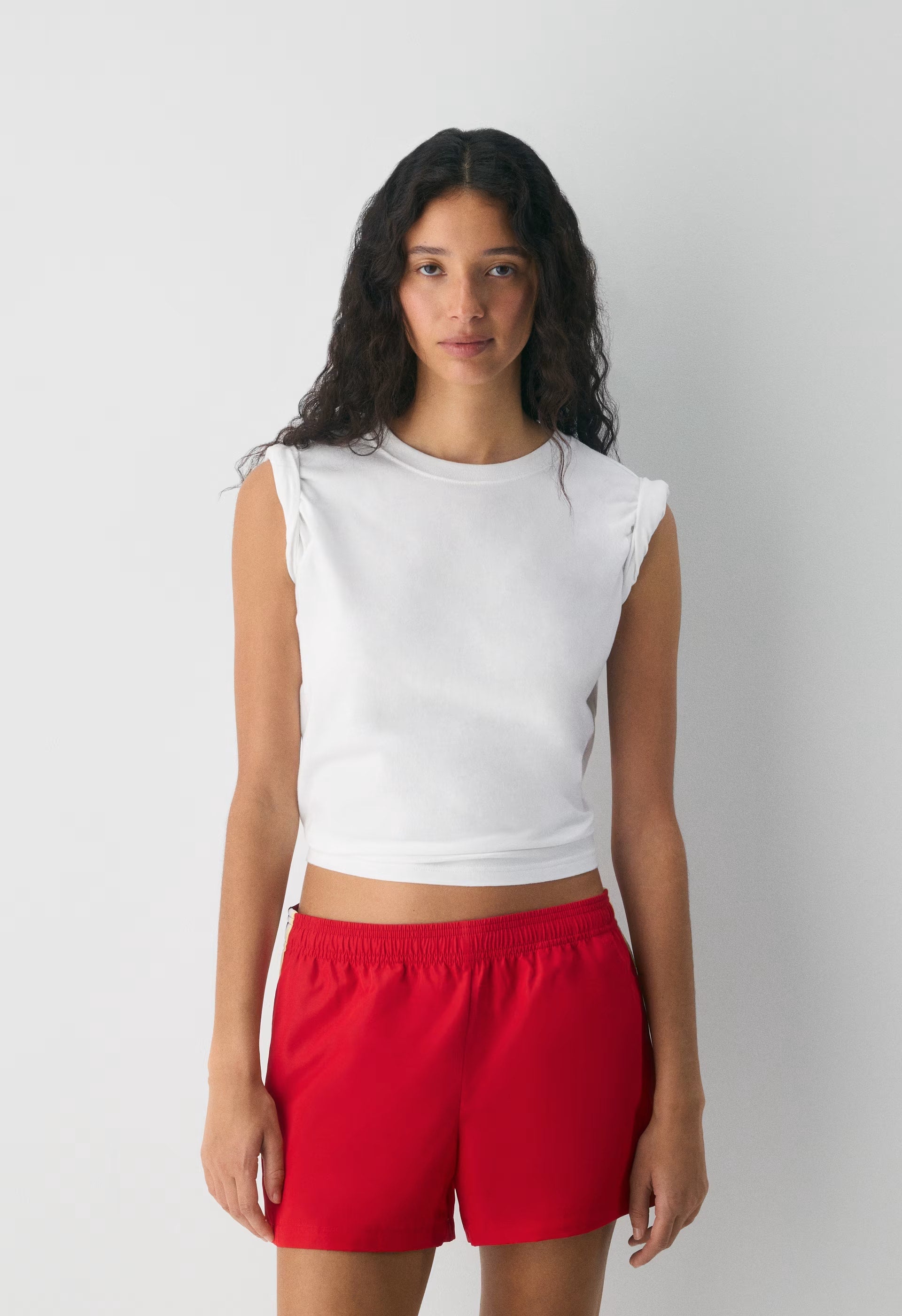 Medallion Mini Short - FLASHING RED/MULTI