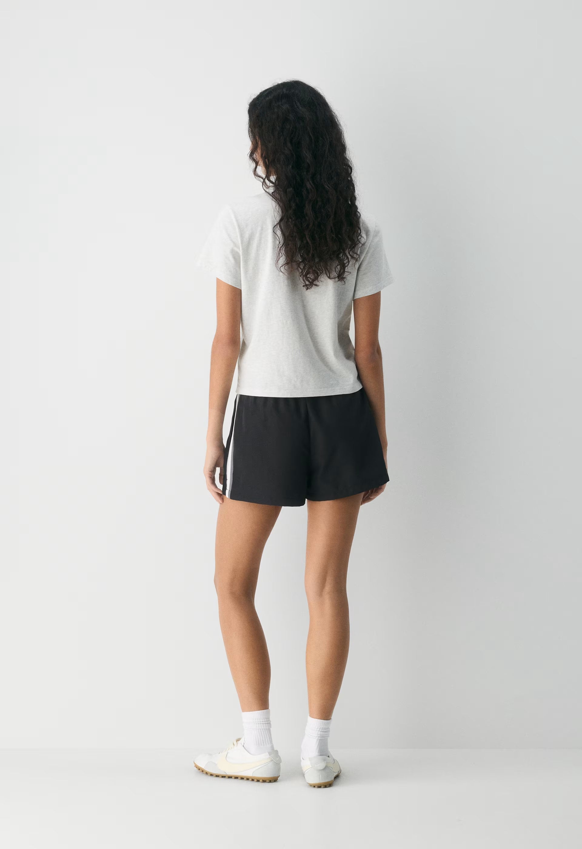 Medallion Mini Short - BLACK/MULTI
