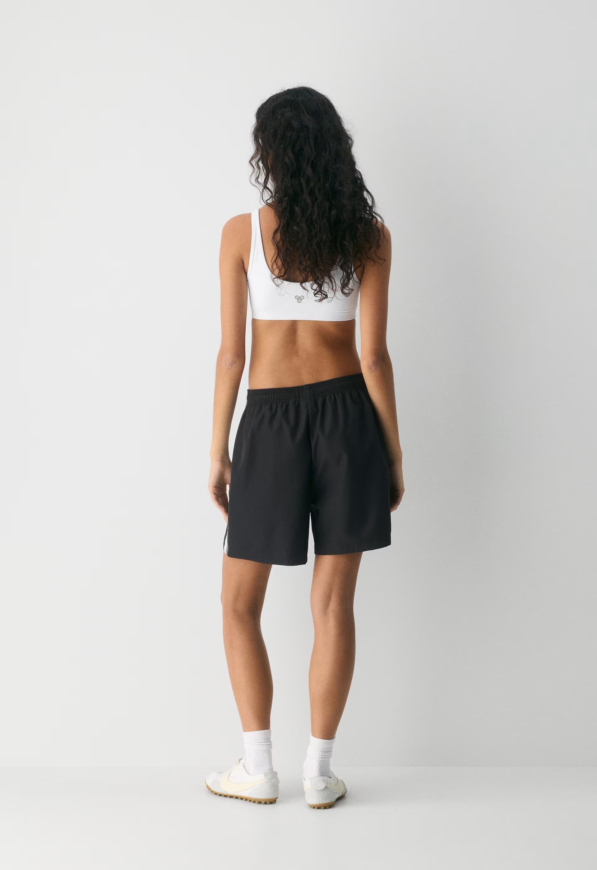 Medallion Long Short - BLACK/MULTI
