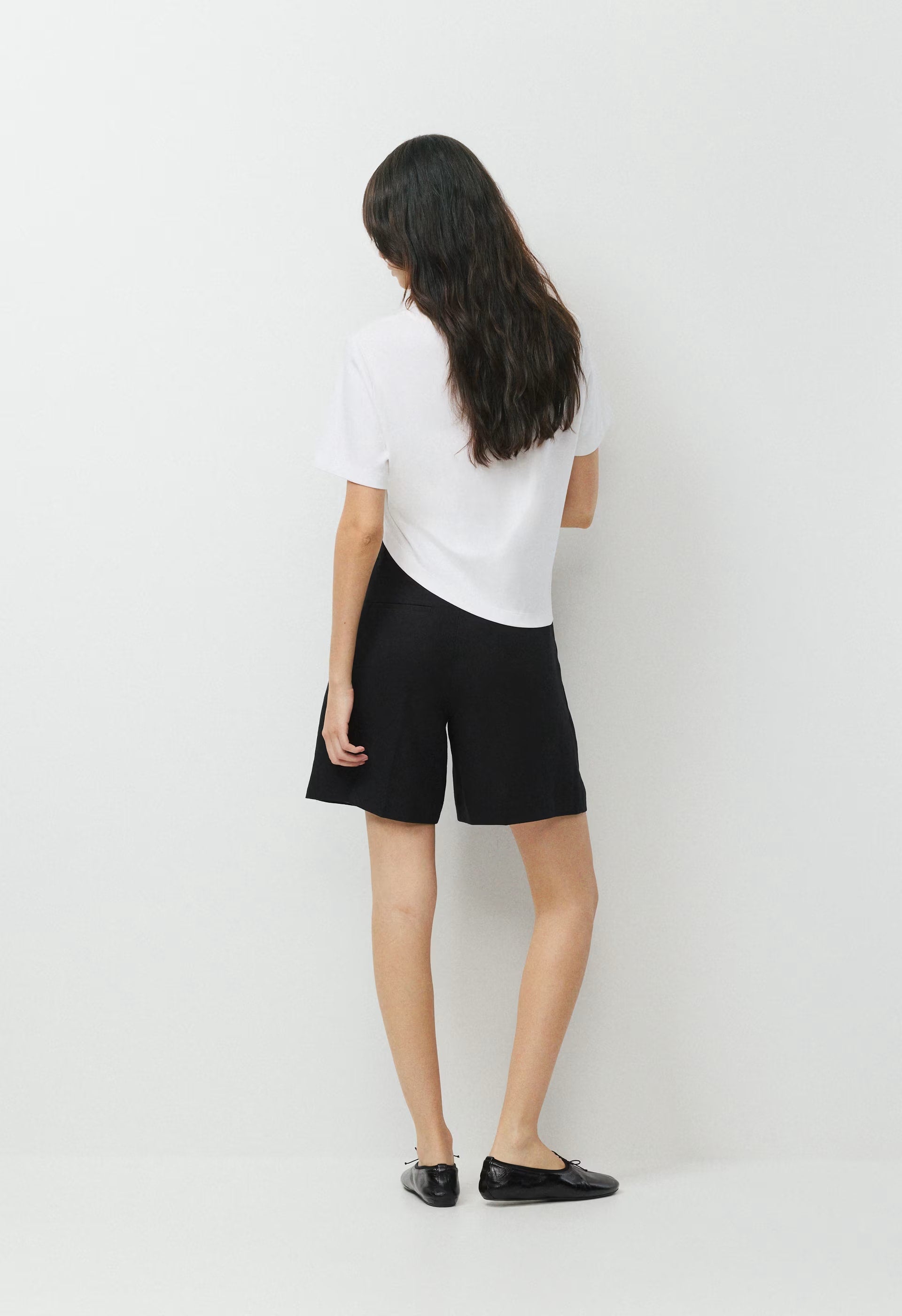 The Effortless Short™ Long - PowerLinen™ - BLACK