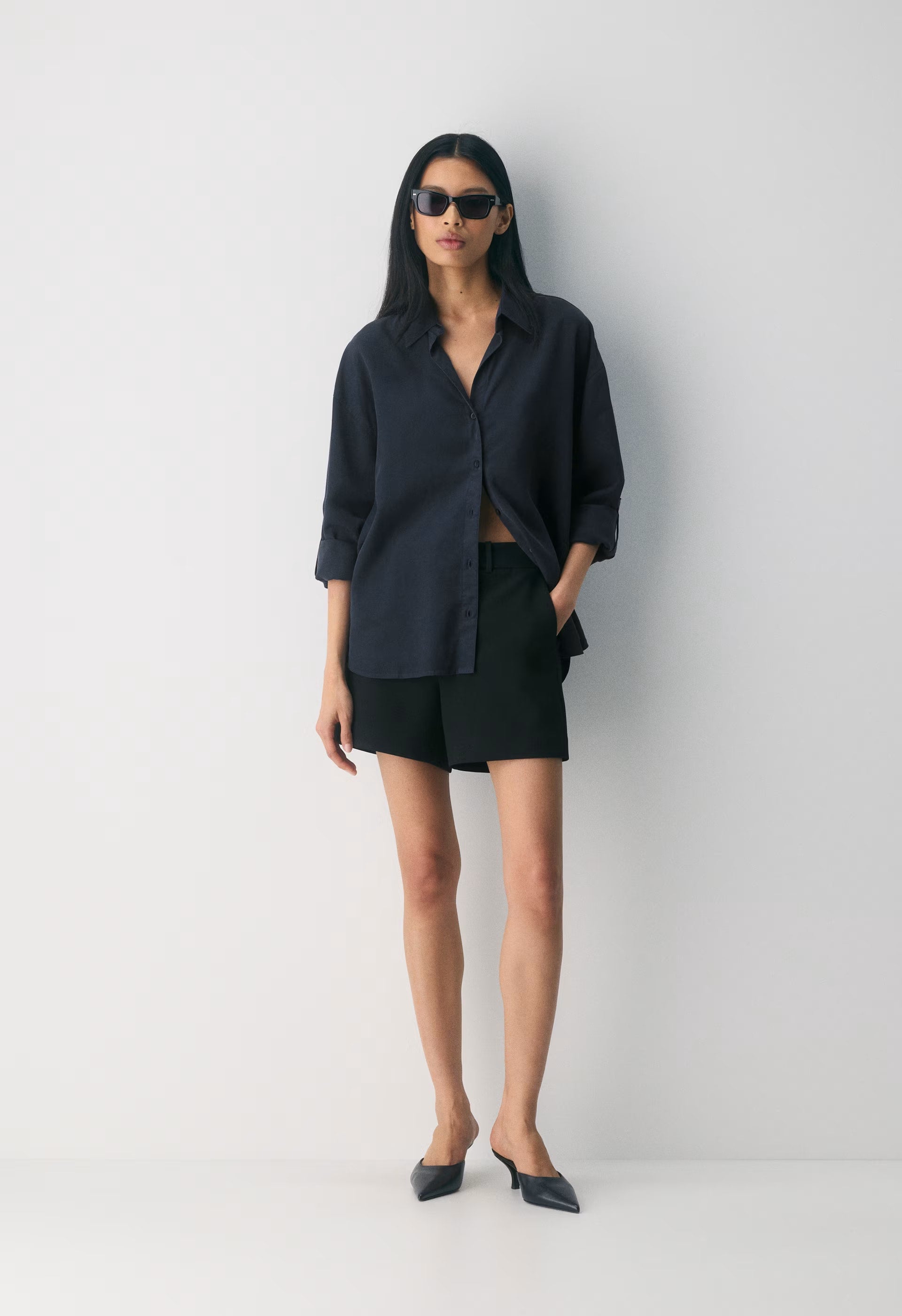 New Agency Mid-Thigh Short - Eversential™ - ADMIRAL